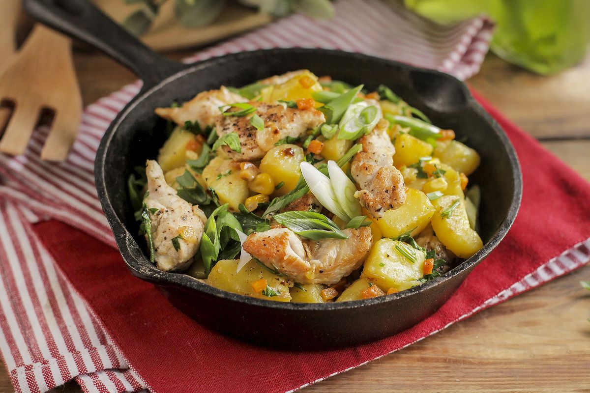 Завораживающее жаркое с индейкой и свежими овощами для уютного ужина