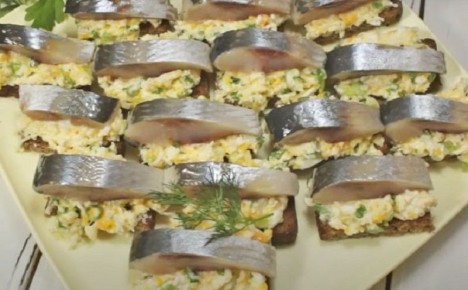 Удивительная селедка: два простых рецепта для вашего стола