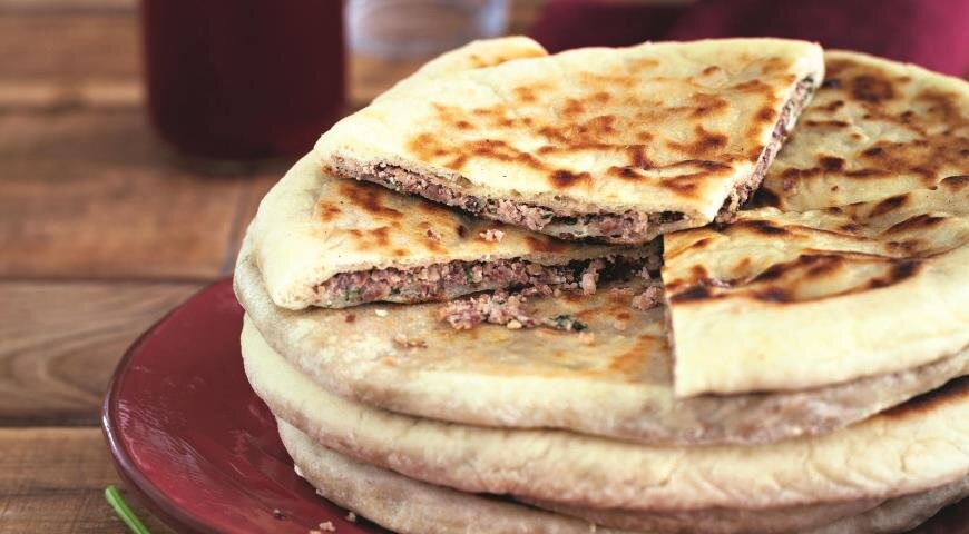 Лобиани: Как приготовить этот восхитительный грузинский пирог