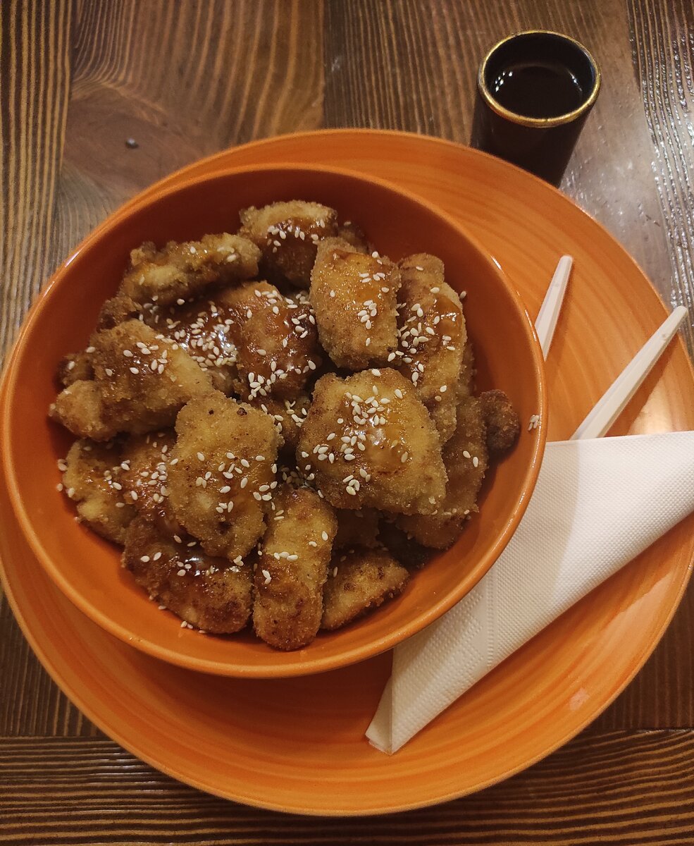 Нежная курица в панировке по-азиатски: идеальный закусочный шедевр