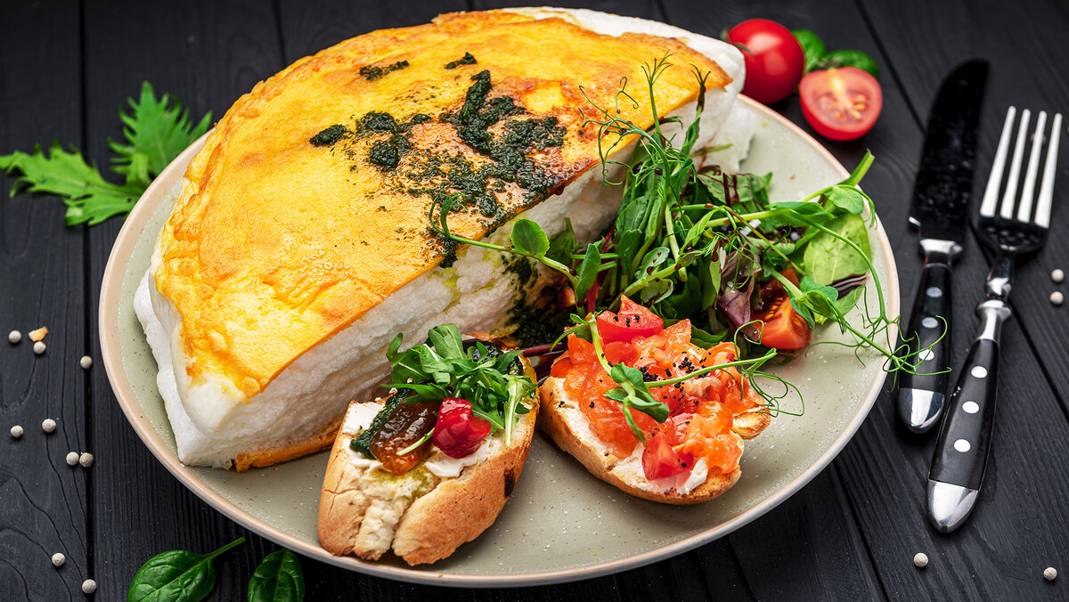 Омлет Пуляр – кулинарная находка для любителей оригинальных завтраков