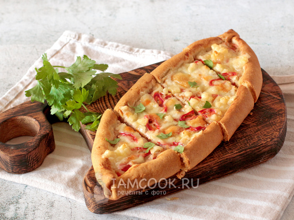 Нежнейшие пиде на кефире: простой и вкусный рецепт с сочной начинкой