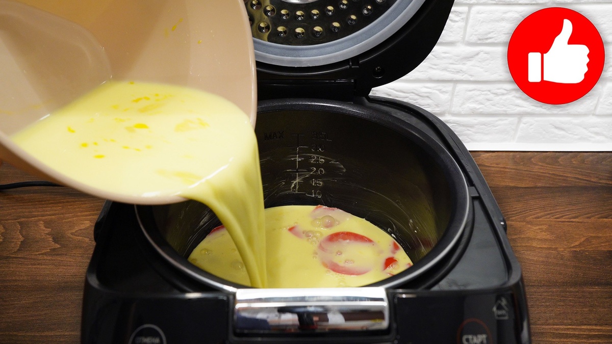 Сытный омлет с помидорами: простой рецепт для мультиварки