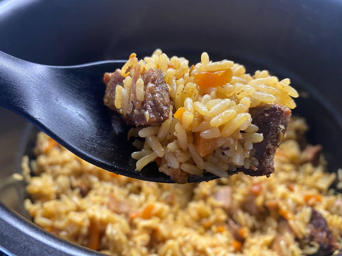 Секреты идеального плова: как добиться рассыпчатости и вкуса