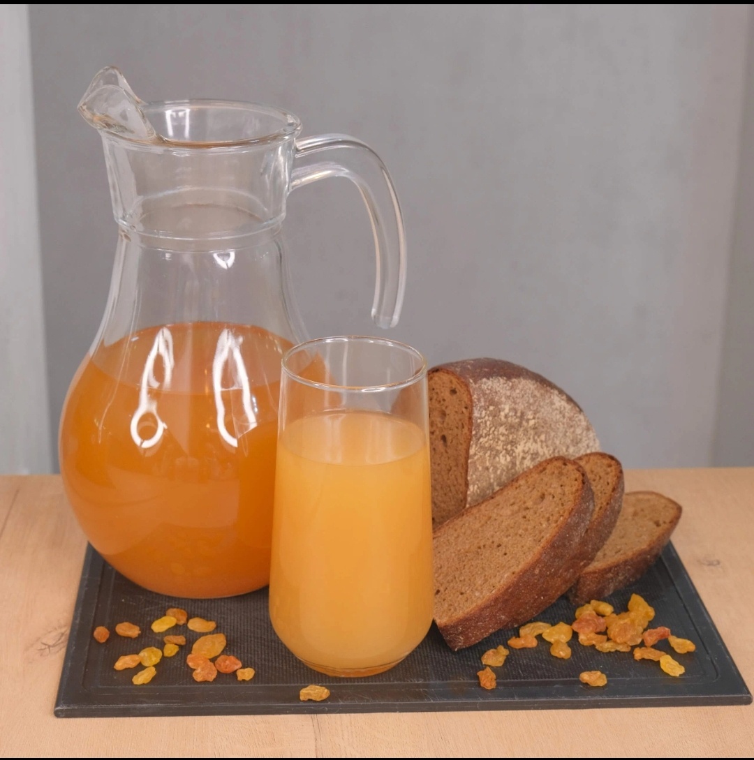 Как приготовить вкусный домашний квас на черном хлебе