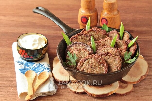 Необычные оладушки из говяжьей печени: вкусно и сытно