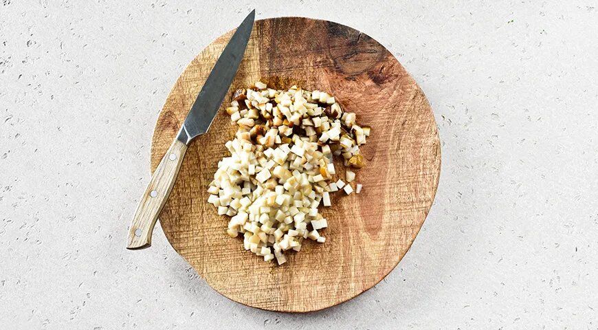 Изысканный соус из белых грибов со сливками: простой рецепт для гурманов