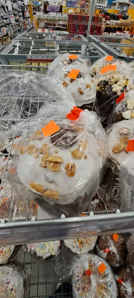 Необычные куличи к Пасхе: что предлагает Лента