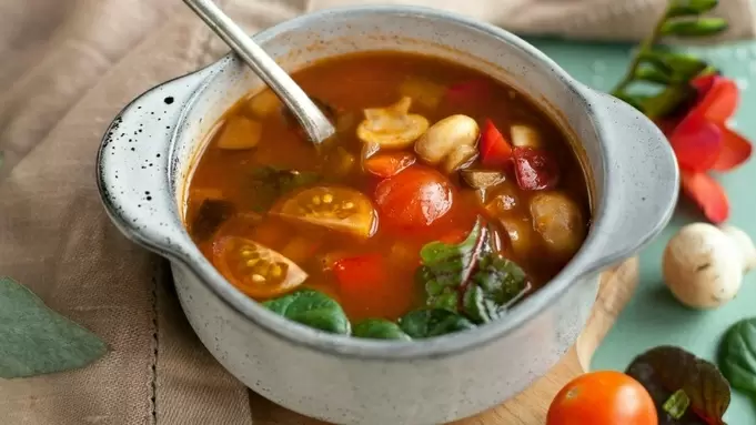 Супы, способствующие похудению: советы диетолога