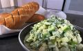Летние свежести: самый аппетитный салат из молодых кабачков для пикника