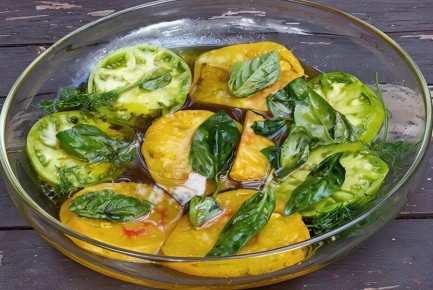 Как замариновать зеленые помидоры: пошаговый рецепт для гурманов