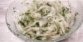 Как быстро и вкусно замариновать лук: секреты от истинных гурманов
